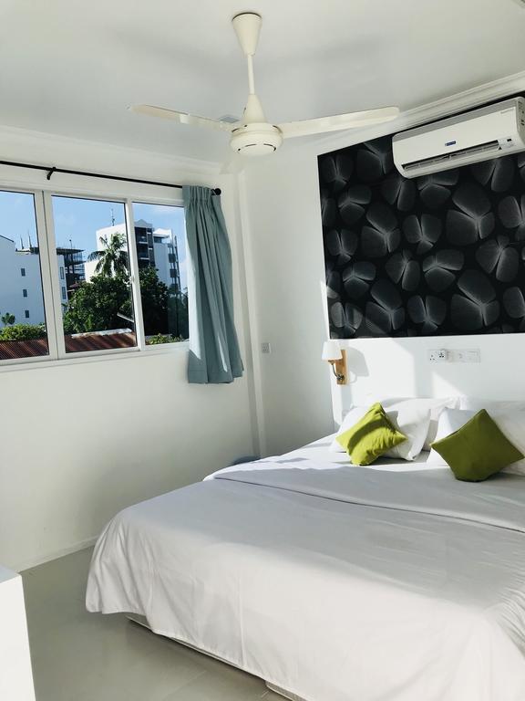 Water Breeze Hotel Maafushi Ngoại thất bức ảnh