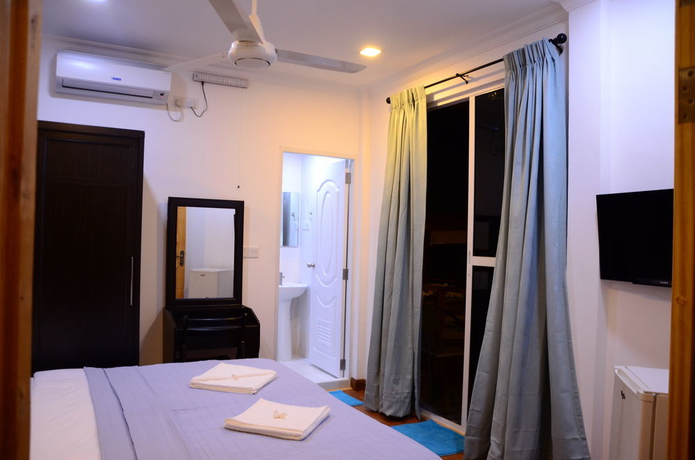 Water Breeze Hotel Maafushi Ngoại thất bức ảnh